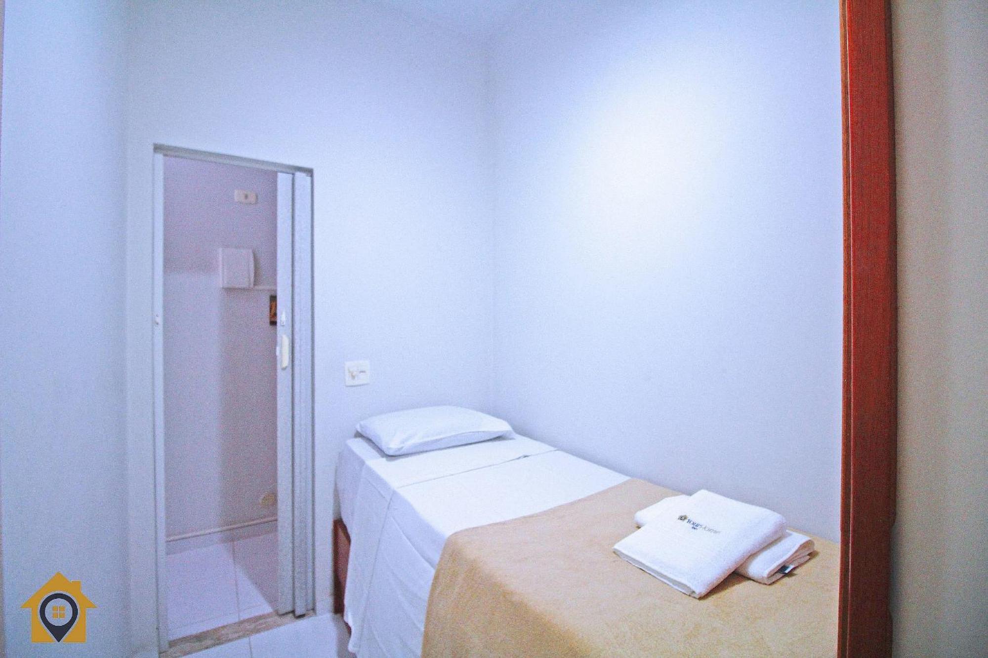 Lindo Ape No Leme: 2 Quartos, A 300m Da Apartamento