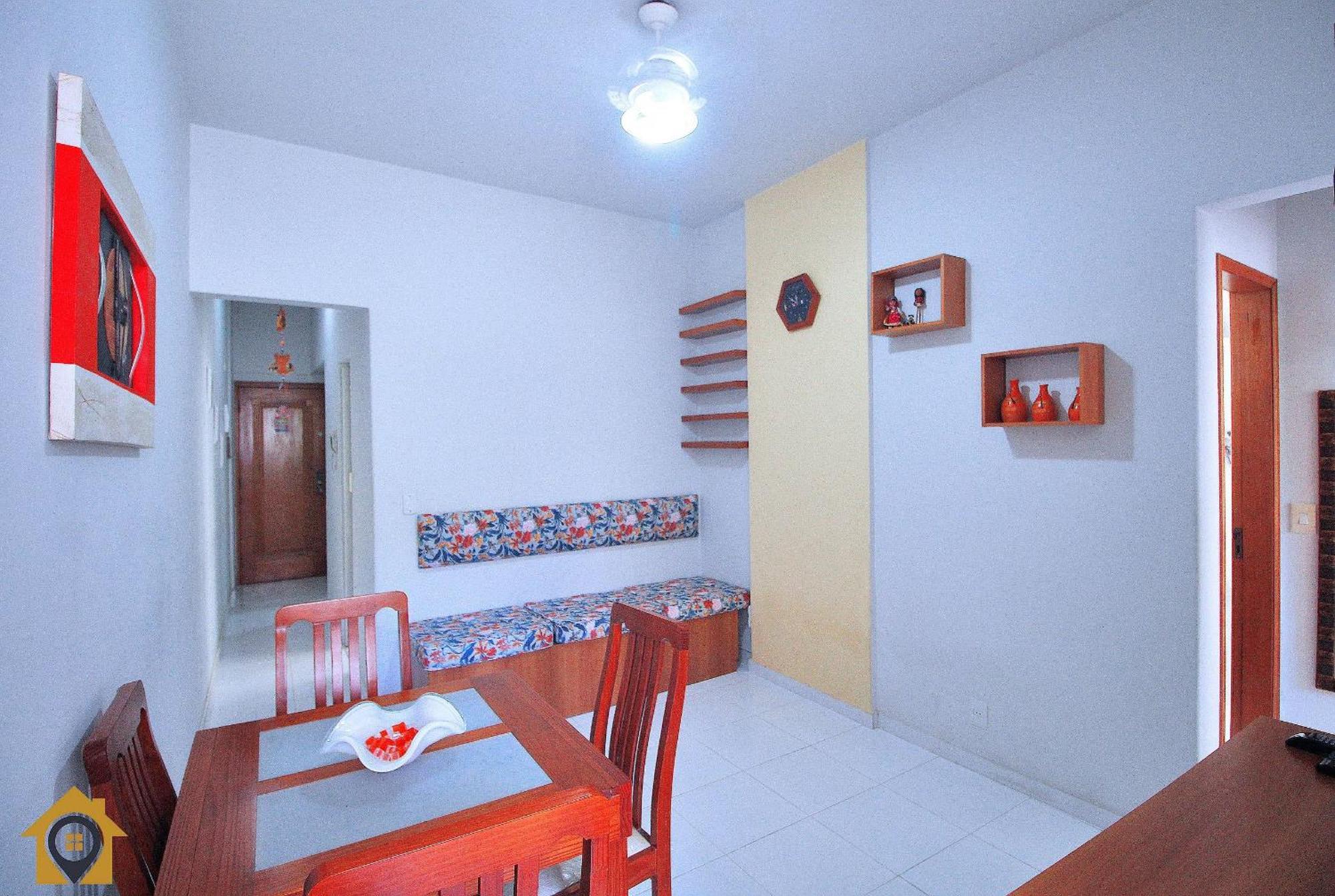 Lindo Ape No Leme: 2 Quartos, A 300m Da Apartamento *