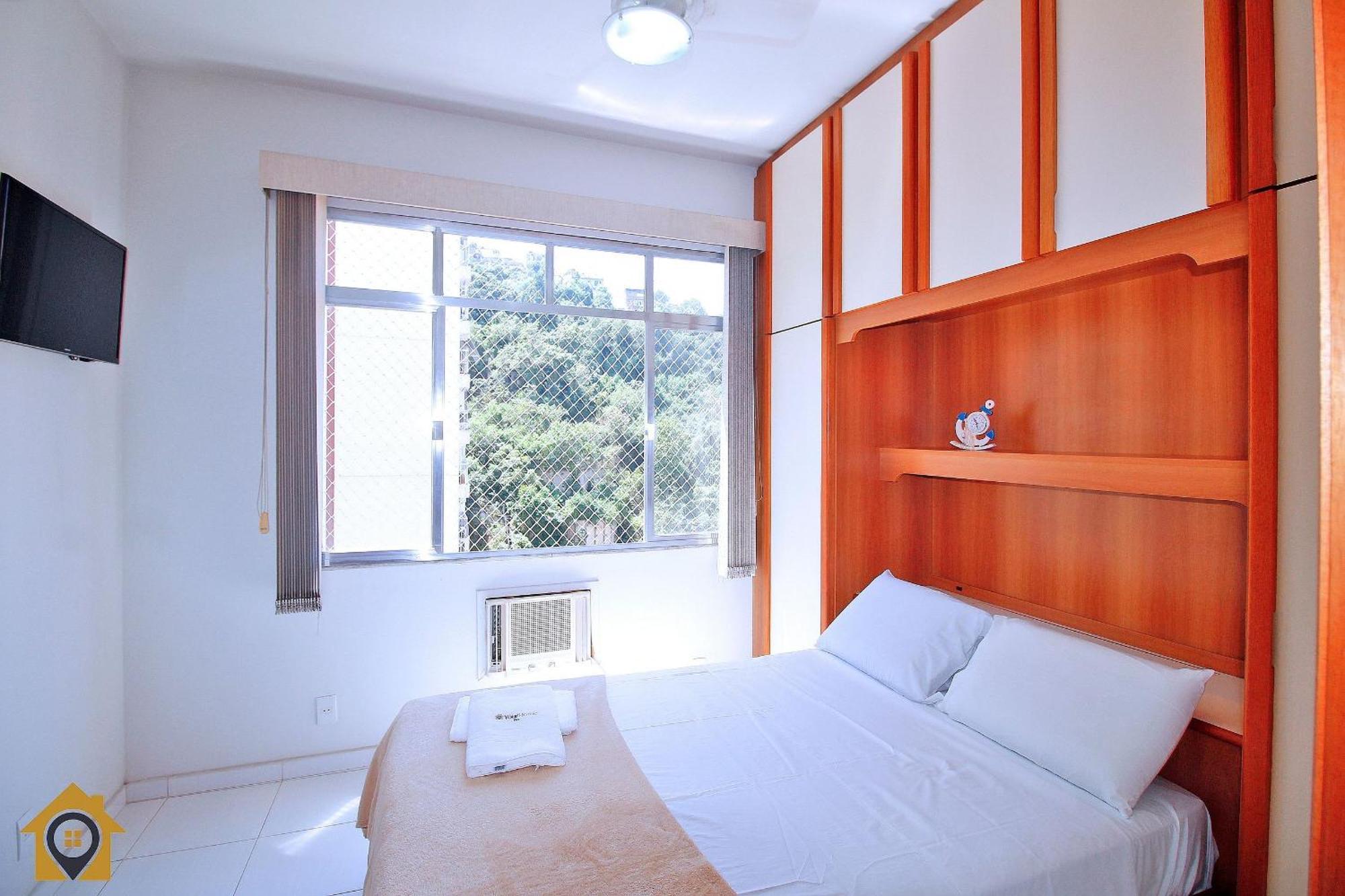 Lindo Ape No Leme: 2 Quartos, A 300m Da Apartamento Rio de Janeiro
