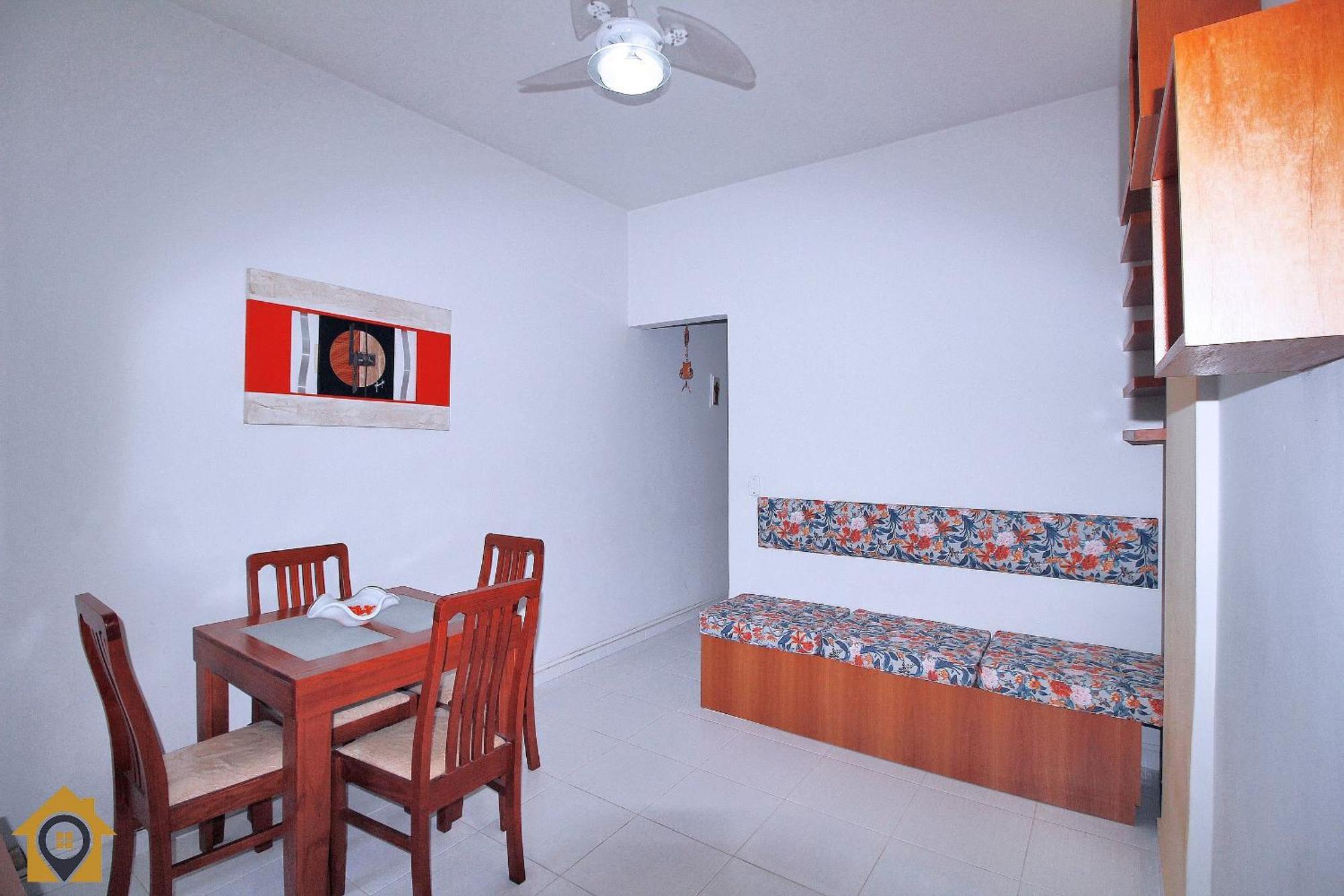 Lindo Ape No Leme: 2 Quartos, A 300m Da *